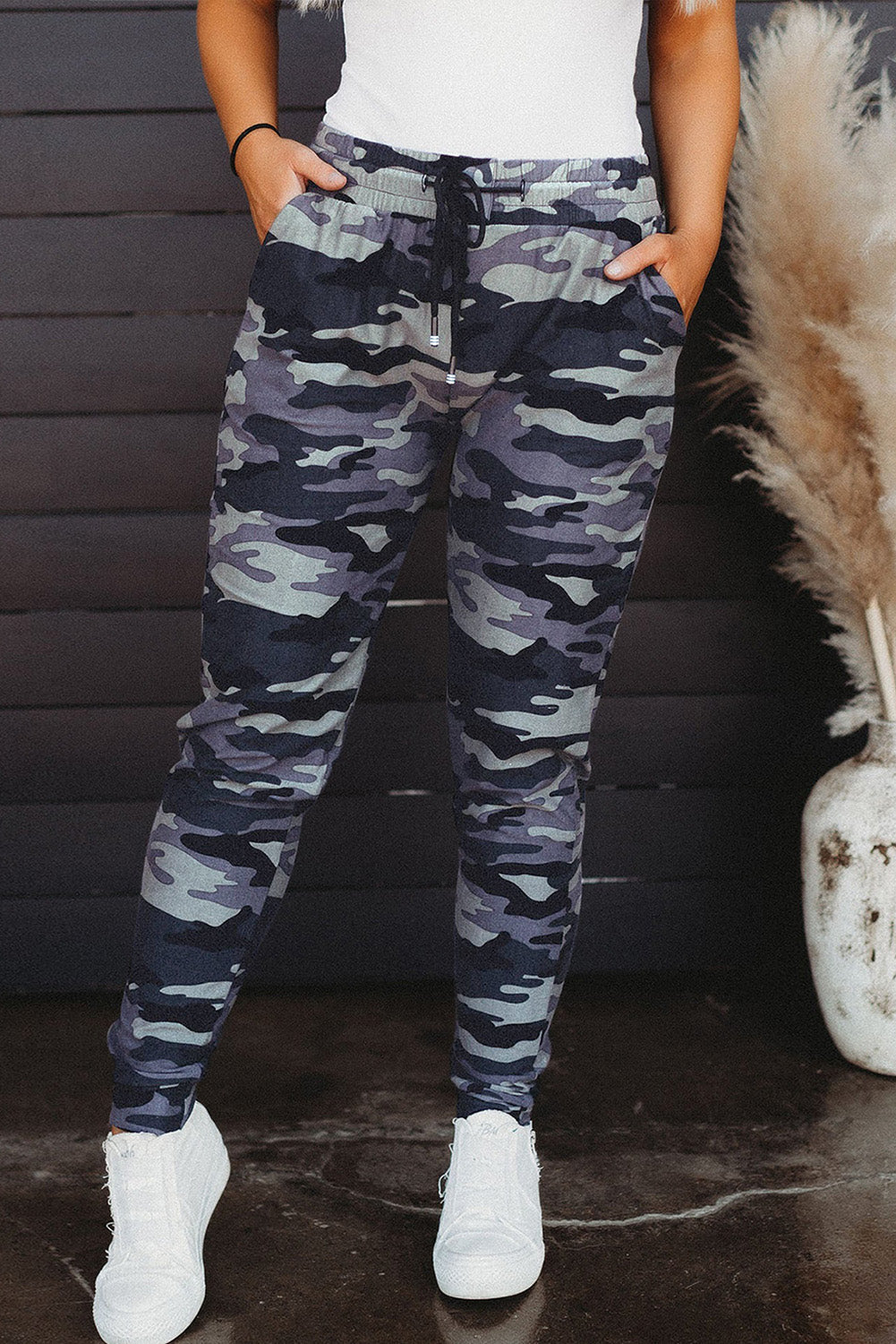 Drawstring camo joggers sale