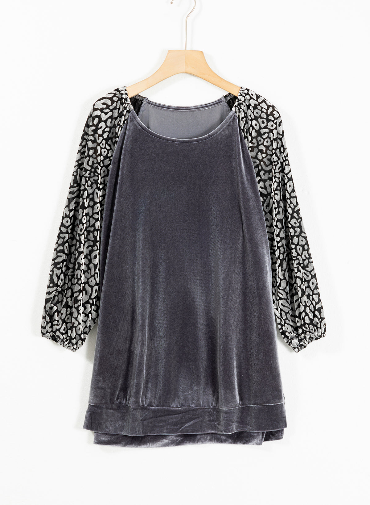 Medium Grey Leopard Splicing Lantern Sleeve Velvet Blouse